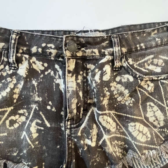 Free People shorts - Picture 3 of 5